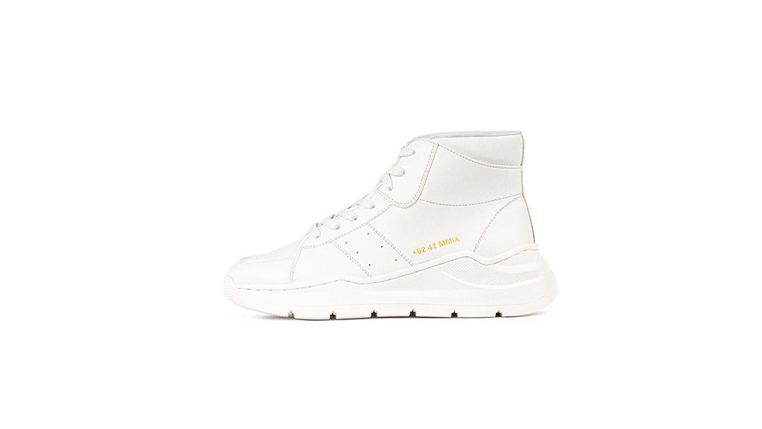 MILES | TRIPLE WHITE | MEN