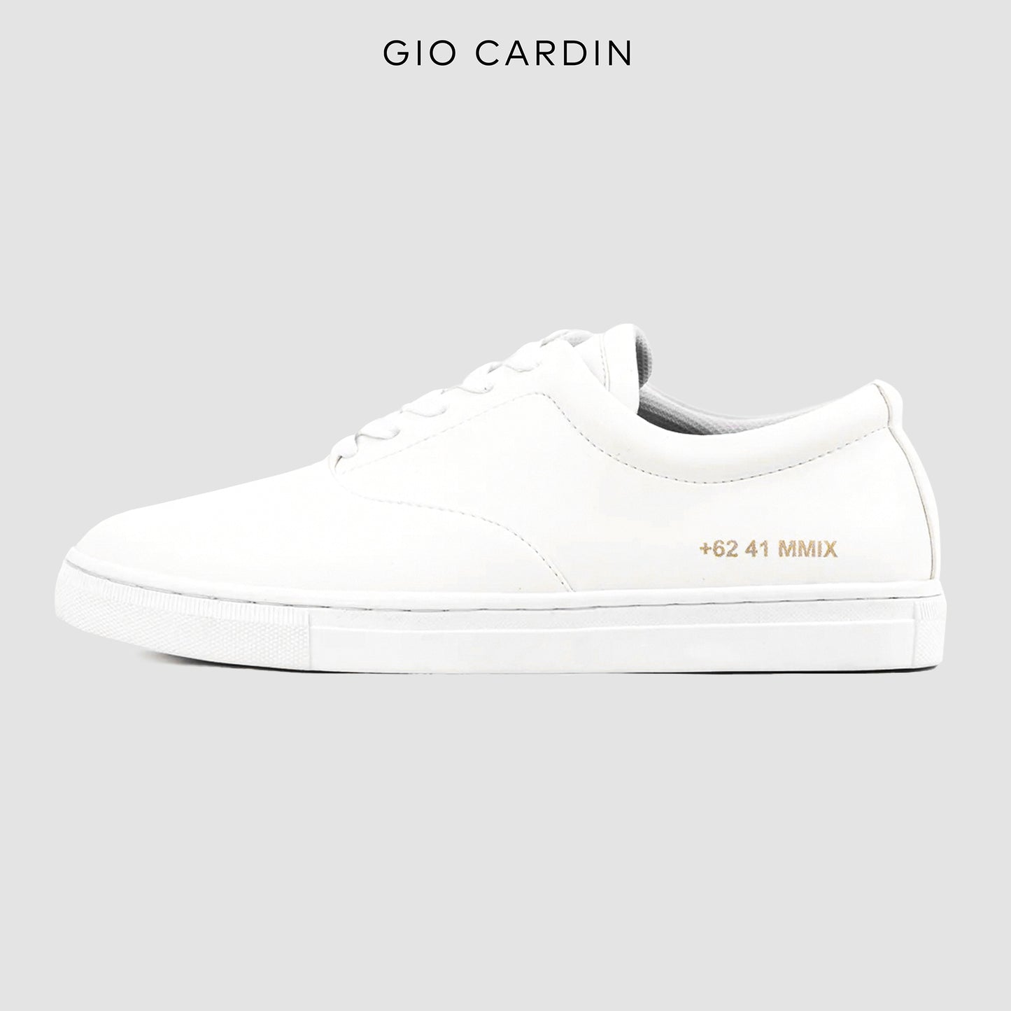 LAH-09 | TRIPLE WHITE | MEN - Gio Cardin