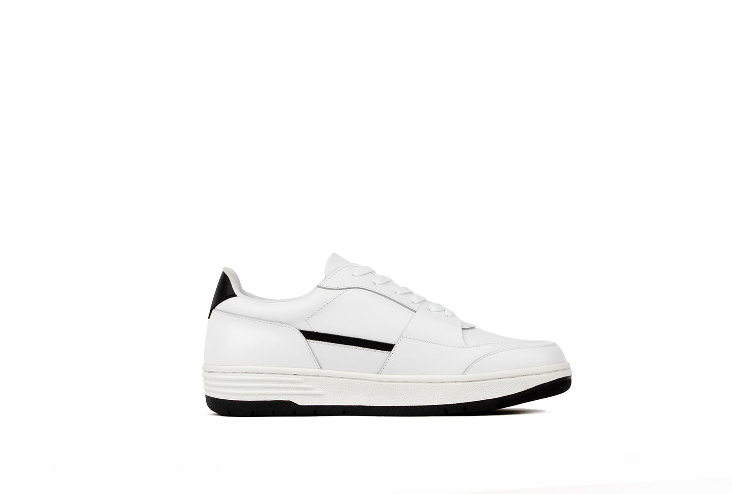 LAL-52 | WHITE / BLACK / BLACK | MEN