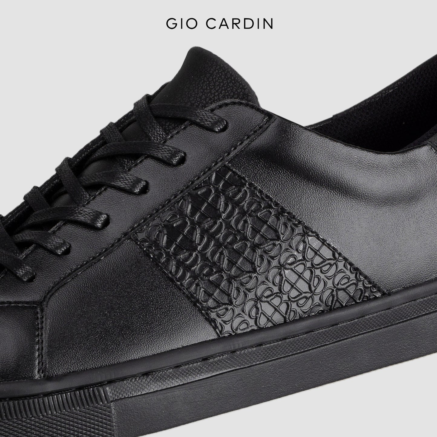 GIO CARDIN x SMITH BERLIN - EVANDER -TRIPLE BLACK