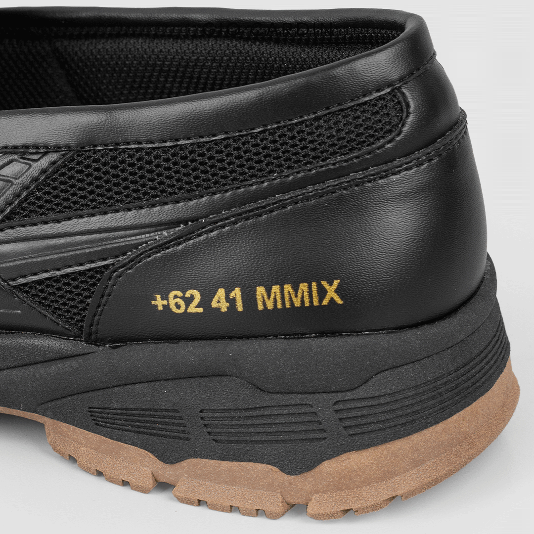 ORION | TRIPLE BLACK | MEN