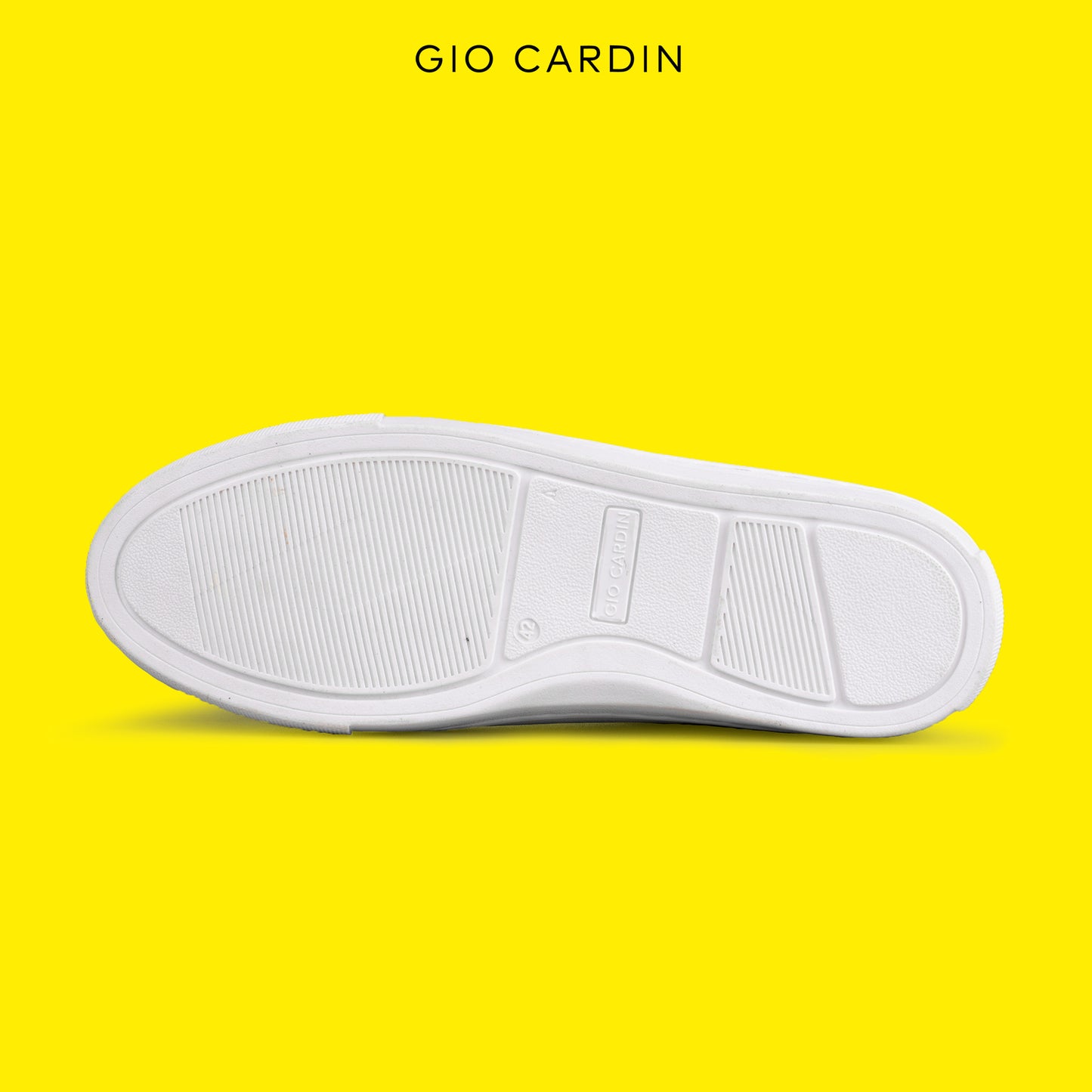 GIO CARDIN x SMILEY - ARGUS - TRIPLE WHITE