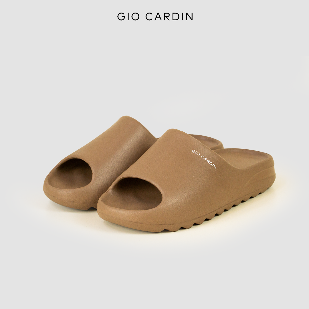 ZORO SANDALS | TRIPLE BROWN | UNISEX