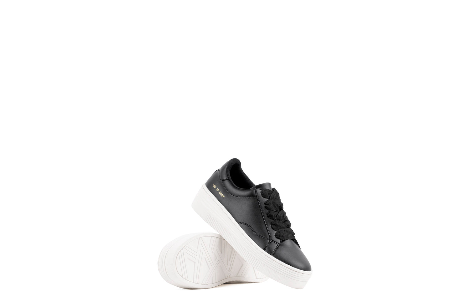 LAF-01 | BLACK / BLACK / WHITE | WOMEN
