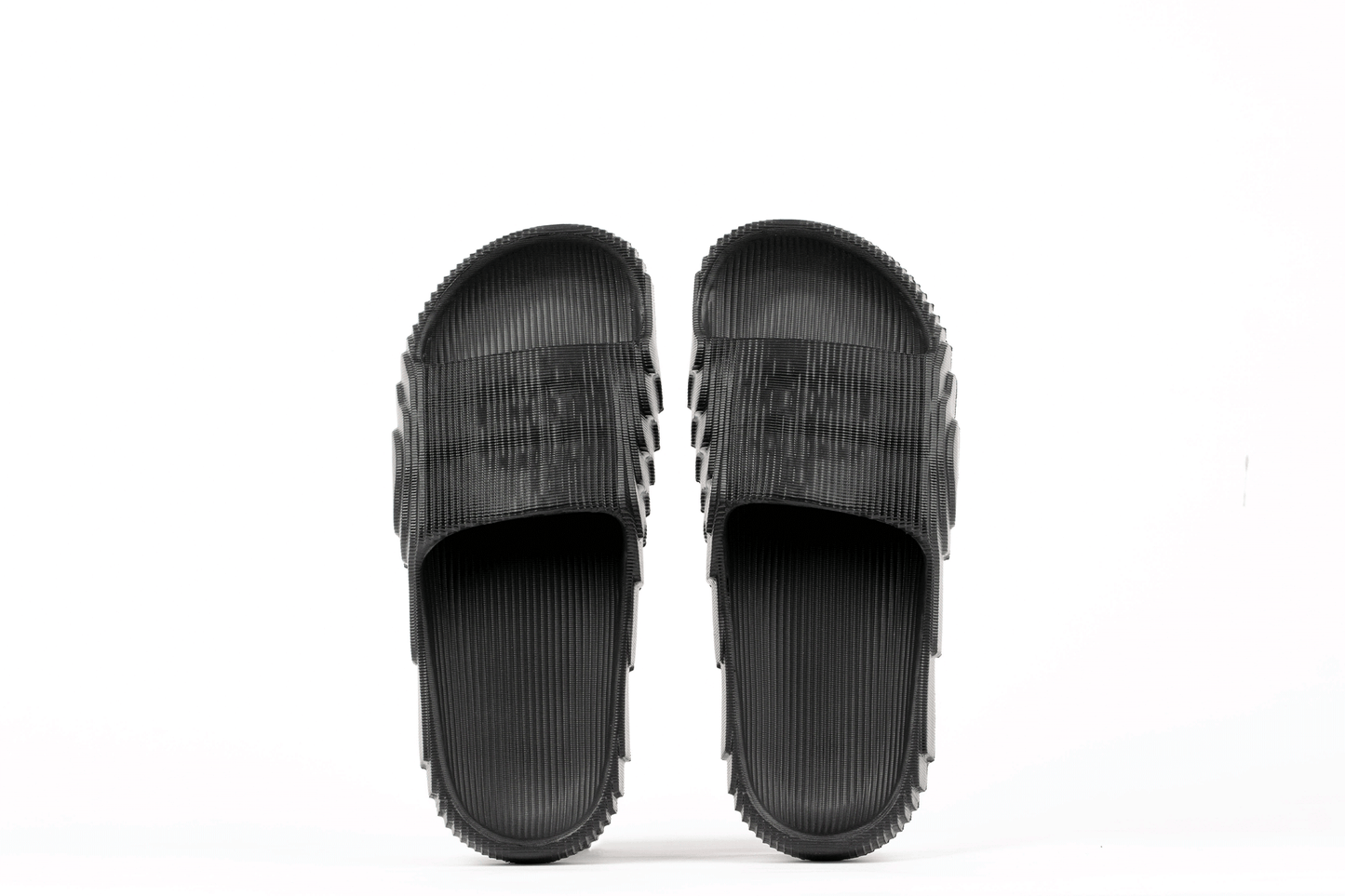EUGENE SLIDES | TRIPLE BLACK | UNISEX