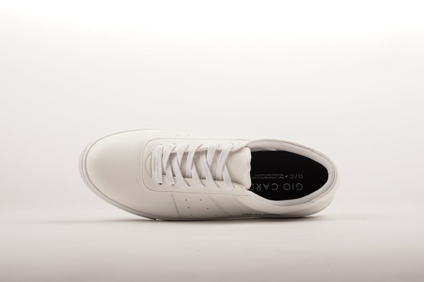 LAH-03 | TRIPLE WHITE | MEN - Gio Cardin