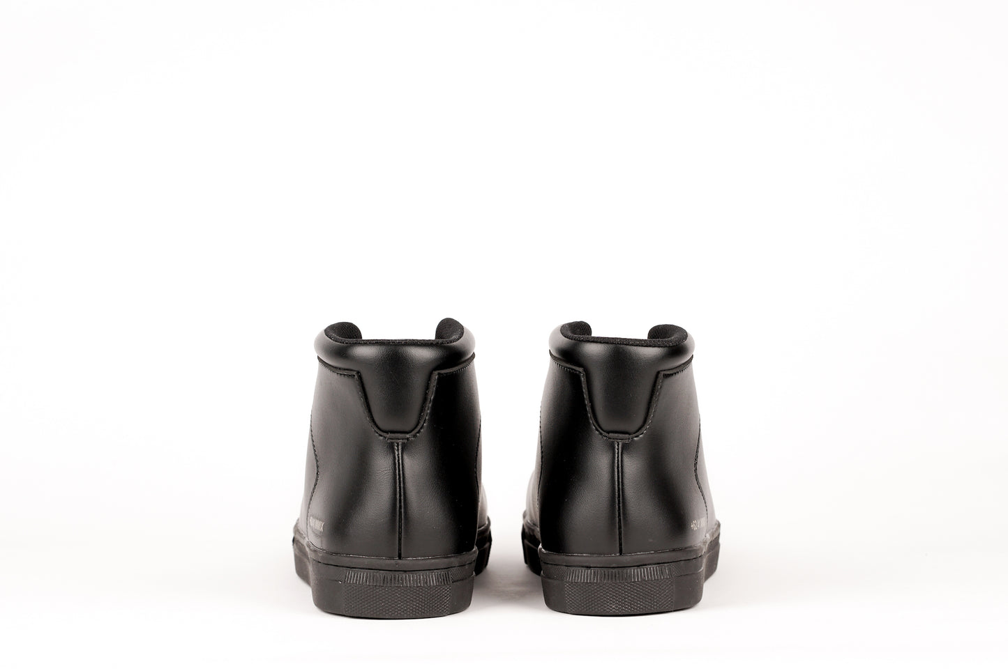 MAH-01 | TRIPLE BLACK | MEN - Gio Cardin