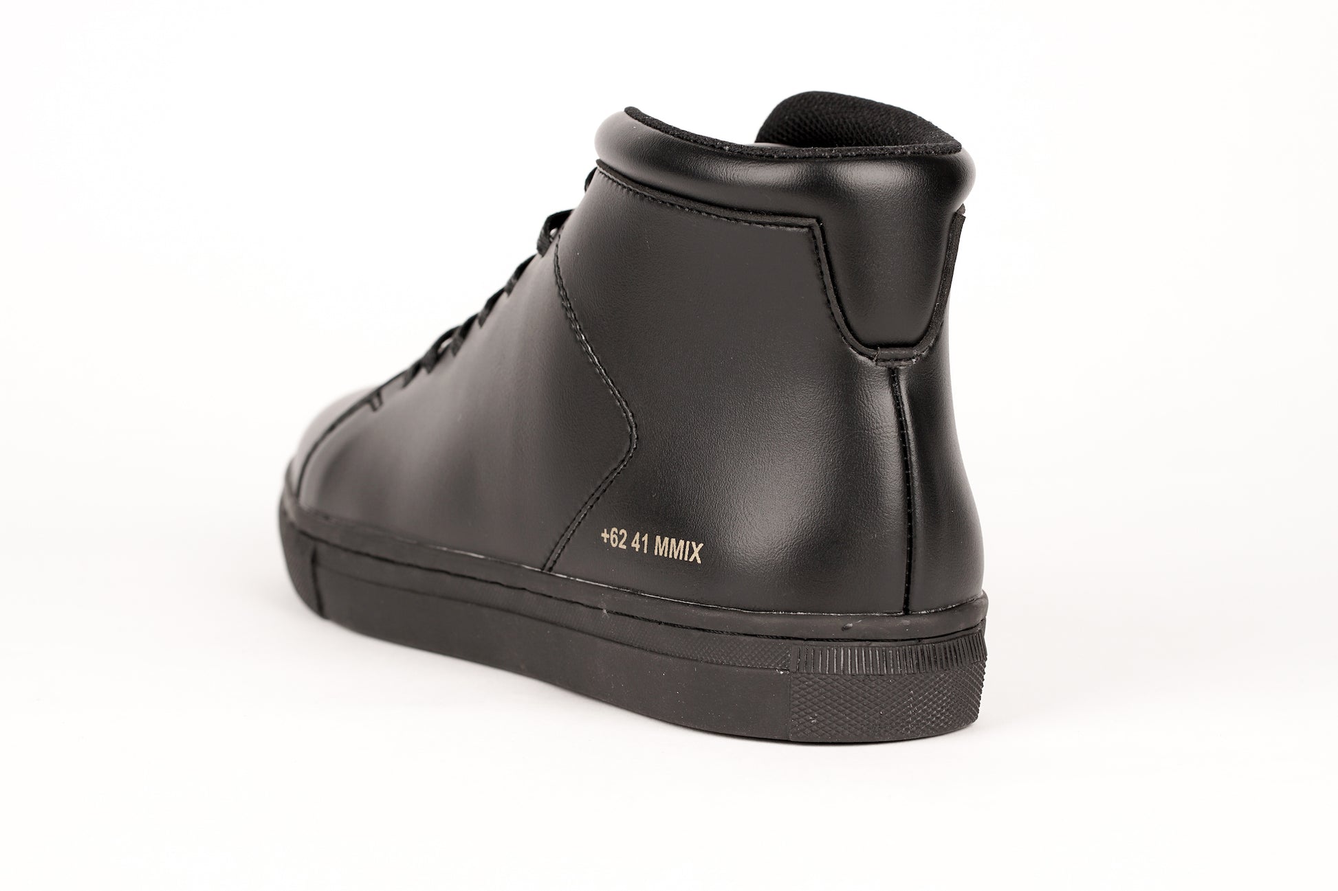 MAH-01 | TRIPLE BLACK | MEN - Gio Cardin