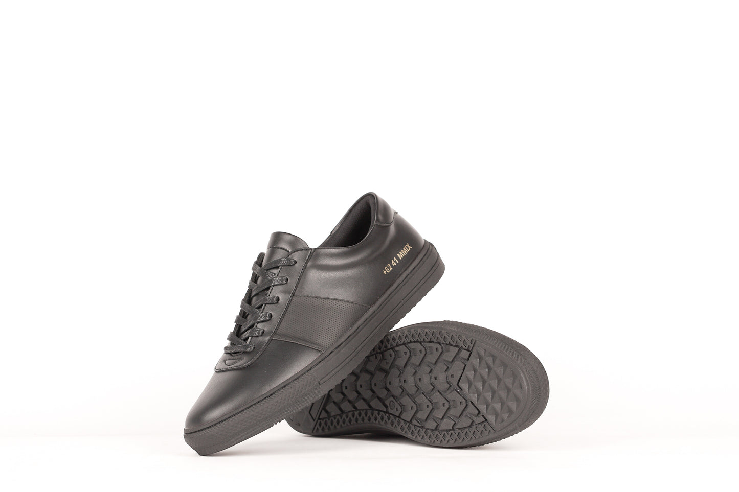 LAV-07 | TRIPLE BLACK | MEN - Gio Cardin