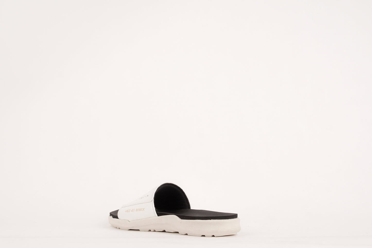 MAGNI SLIDES | ALMOST WHITE | UNISEX - Gio Cardin