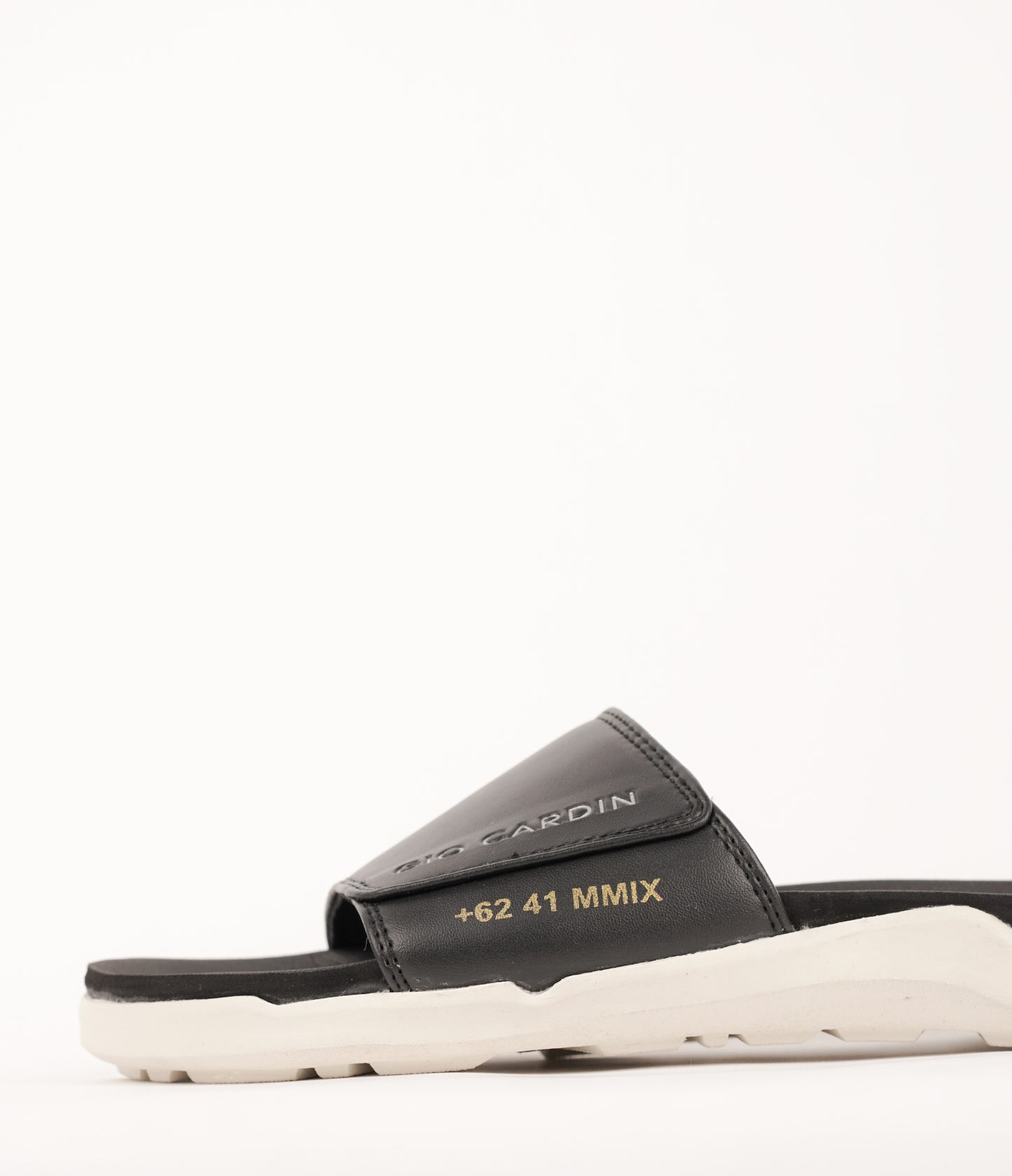 MAGNI SLIDES | ALMOST BLACK | UNISEX - Gio Cardin