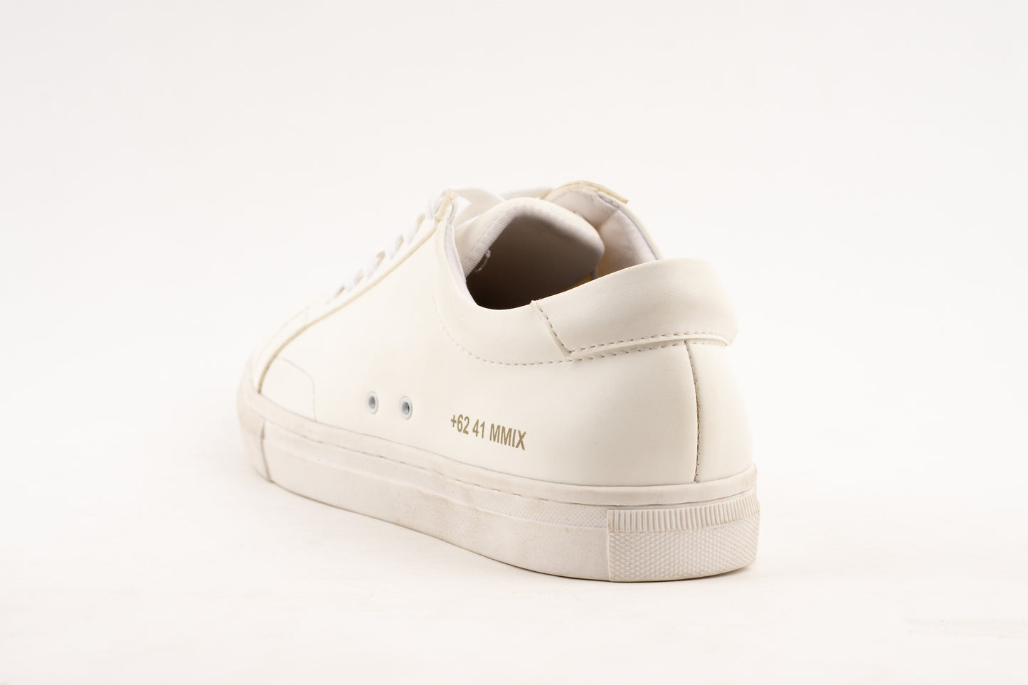 LAH-71 | TRIPLE WHITE | MEN - Gio Cardin