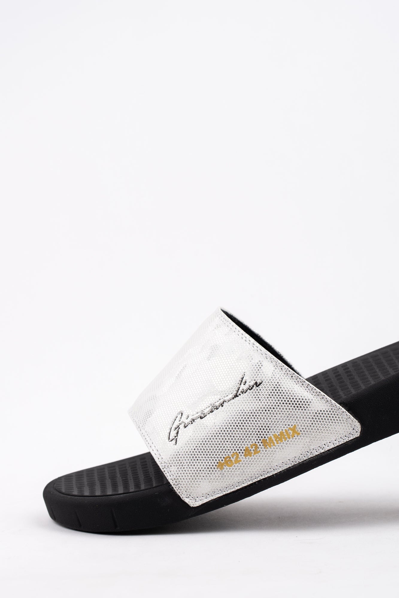 NEO SLIDES | WHITE ARMY | UNISEX - Gio Cardin