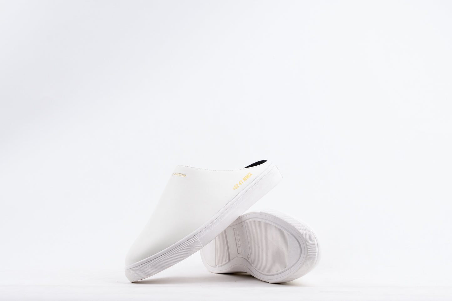 LAH-21 | TRIPLE WHITE | MEN - Gio Cardin