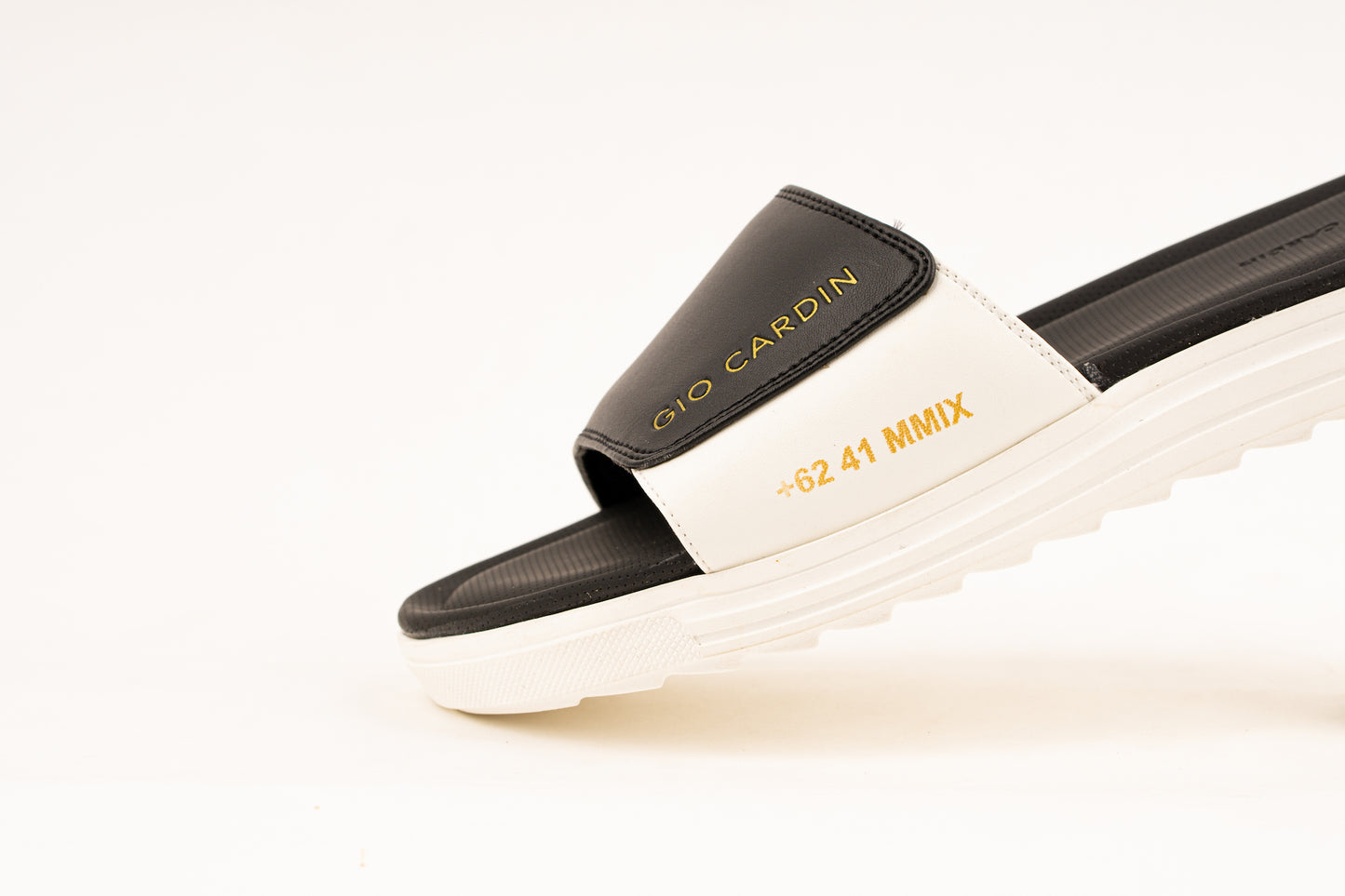 JUDE SLIDES | BLACK / WHITE / WHITE | UNISEX - Gio Cardin