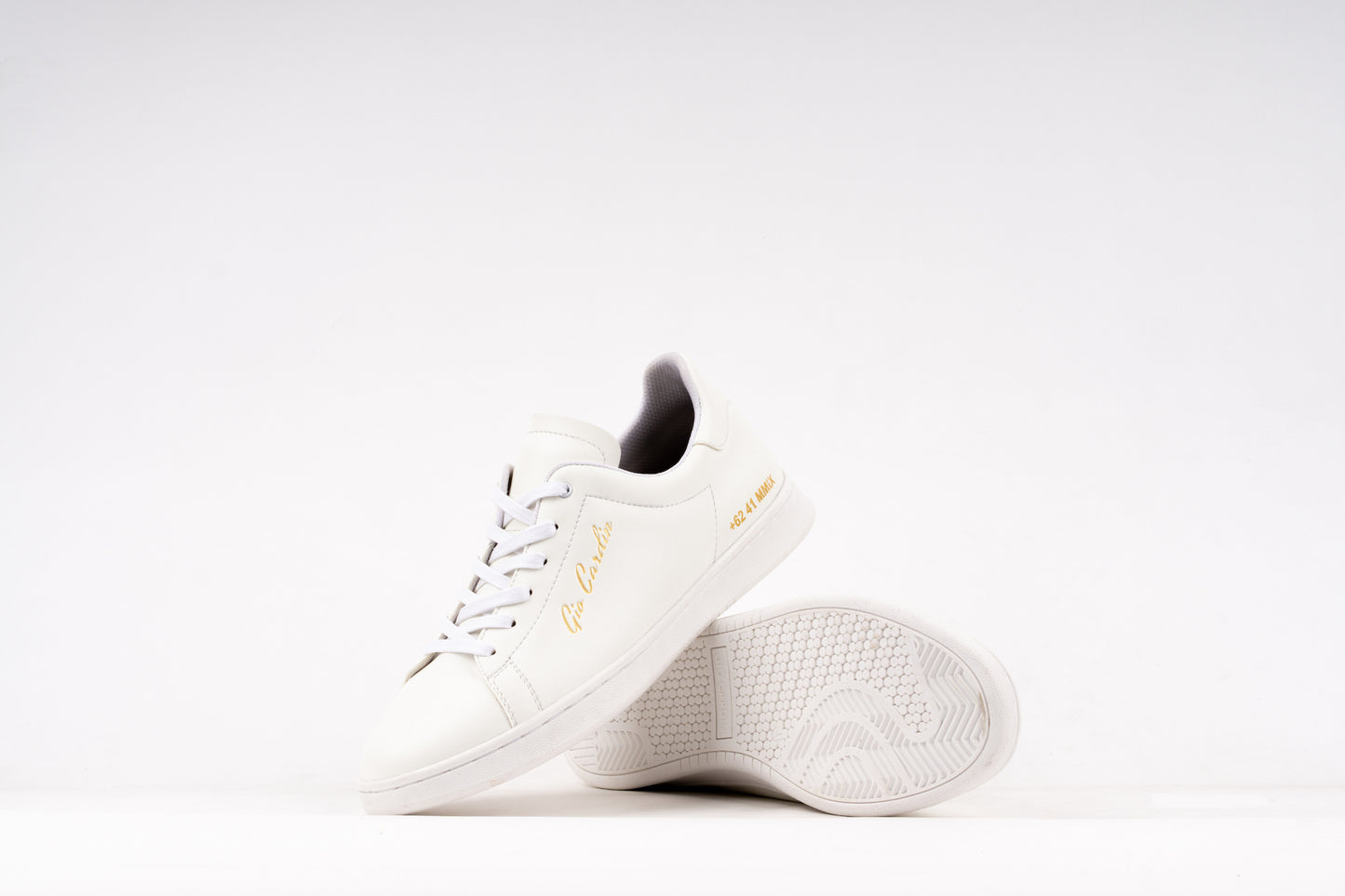 LAA-12 | TRIPLE WHITE | MEN - Gio Cardin