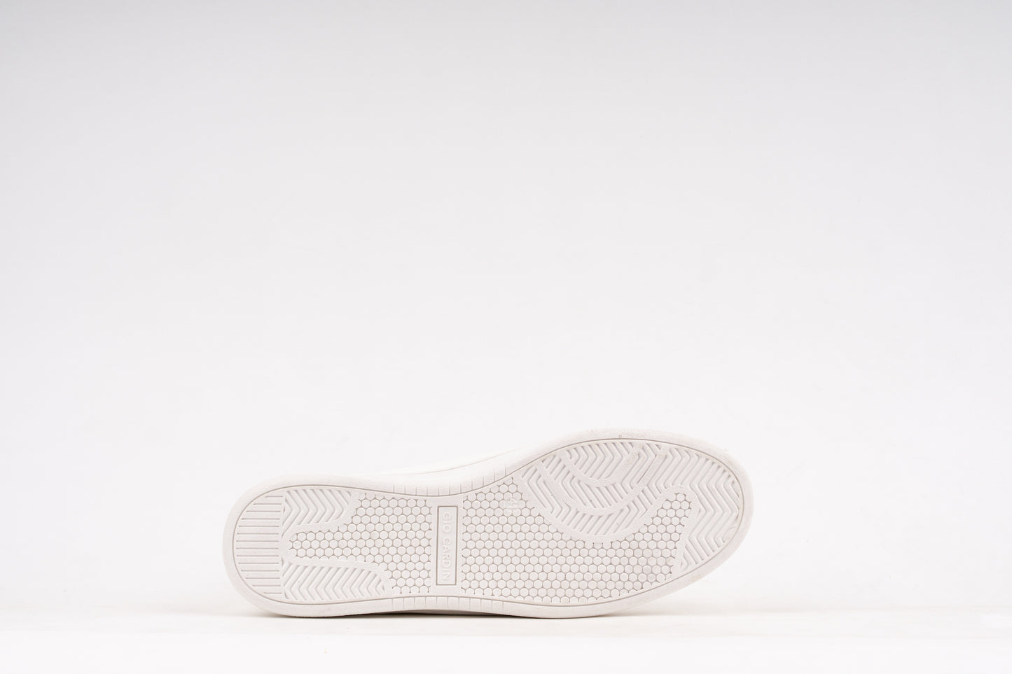 LAA-12 | TRIPLE WHITE | MEN - Gio Cardin
