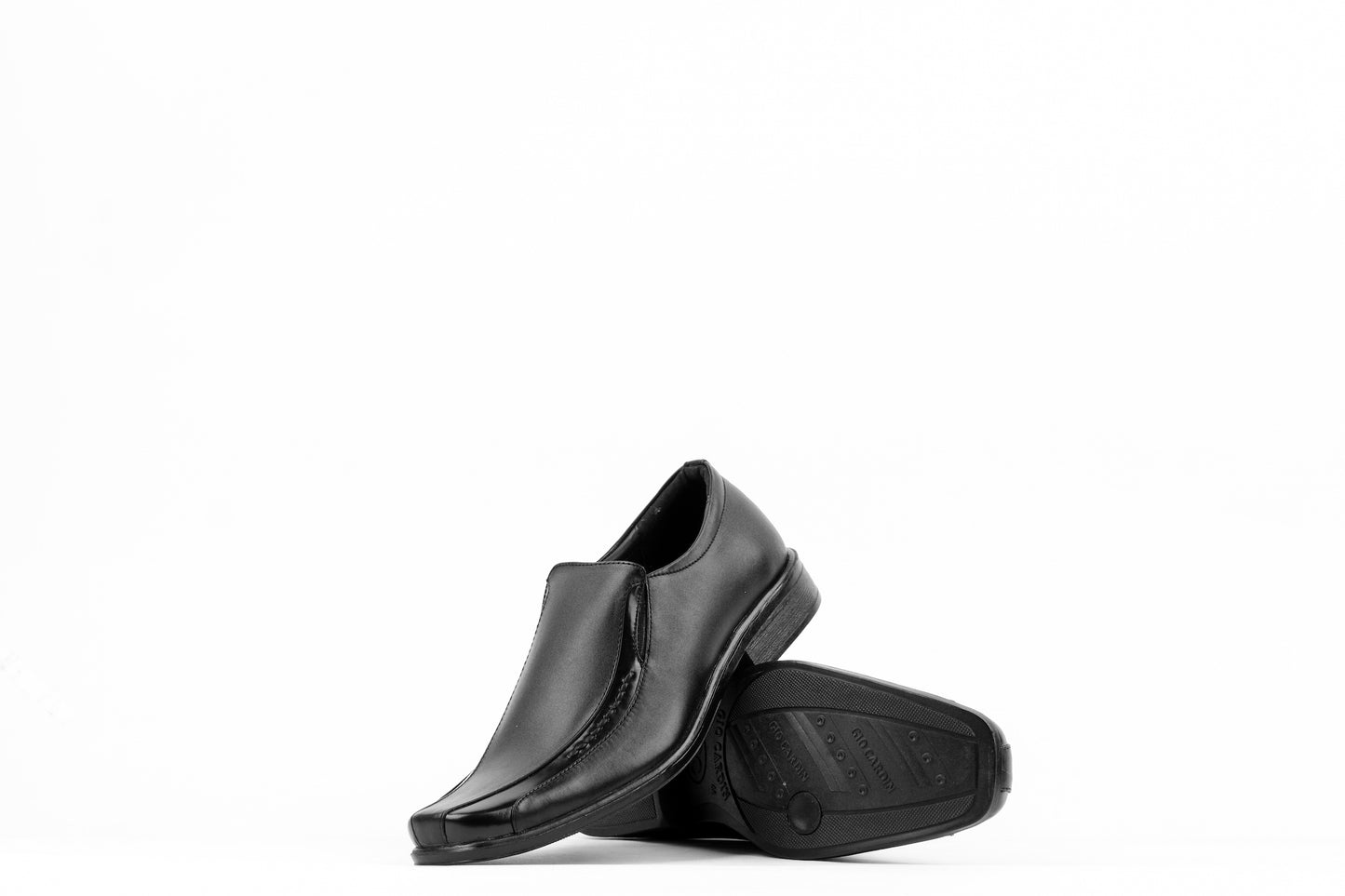 GCV-26 | TRIPLE BLACK | MEN - Gio Cardin