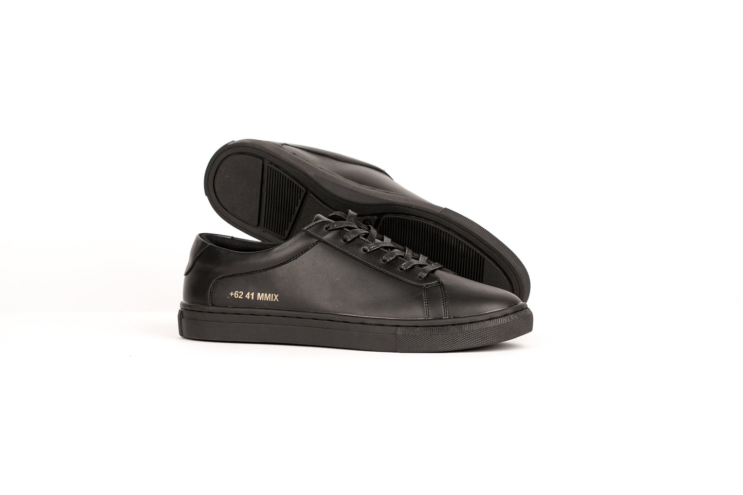 LAH-01 | TRIPLE BLACK | MEN - Gio Cardin
