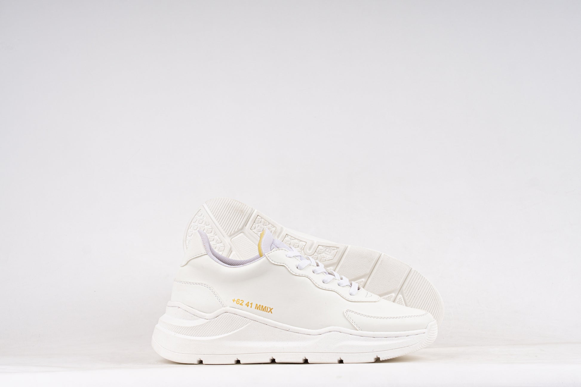 ZEUS | TRIPLE WHITE | MEN - Gio Cardin