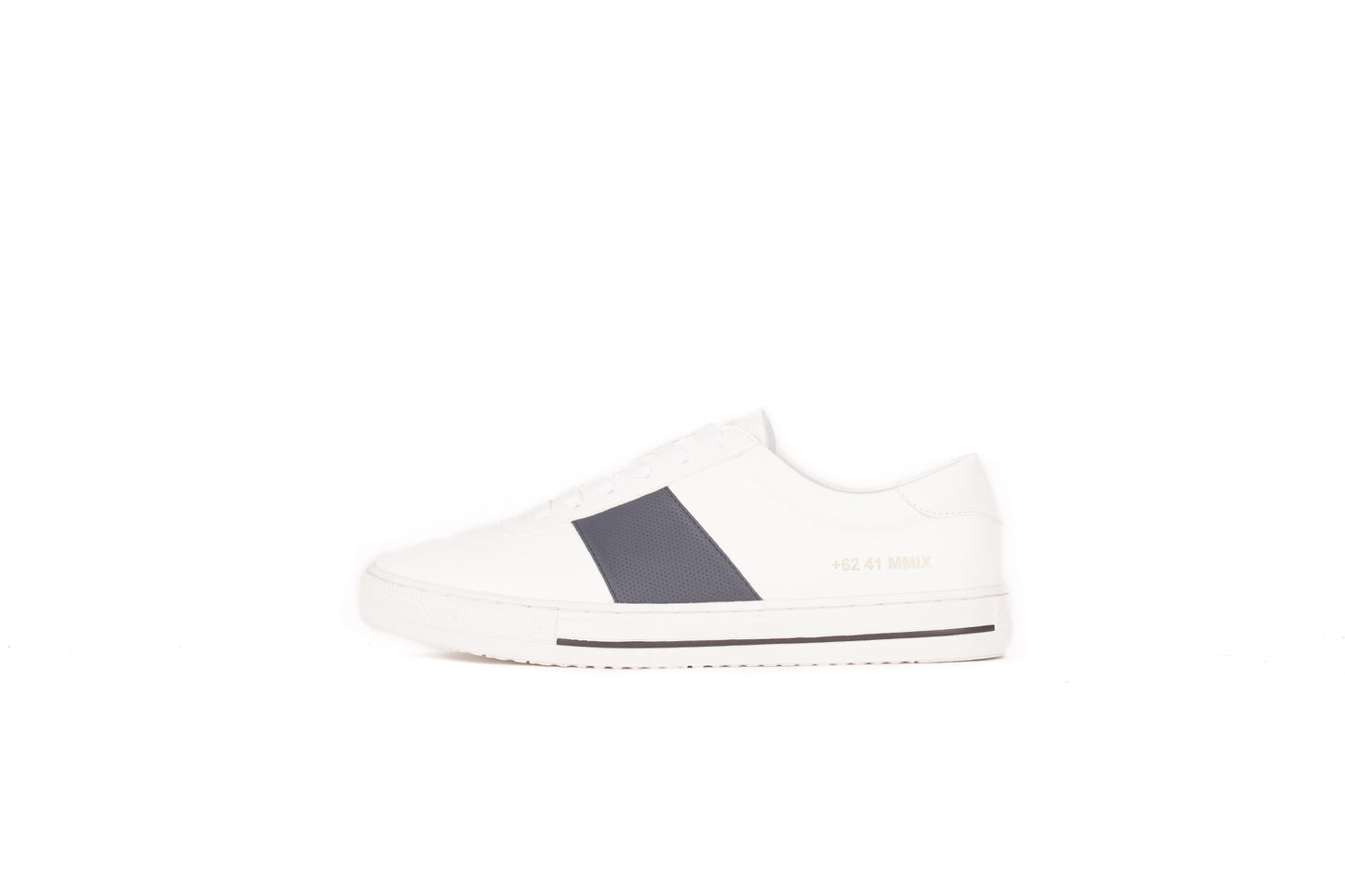 LAV-07 | WHITE / NAVY | MEN - Gio Cardin