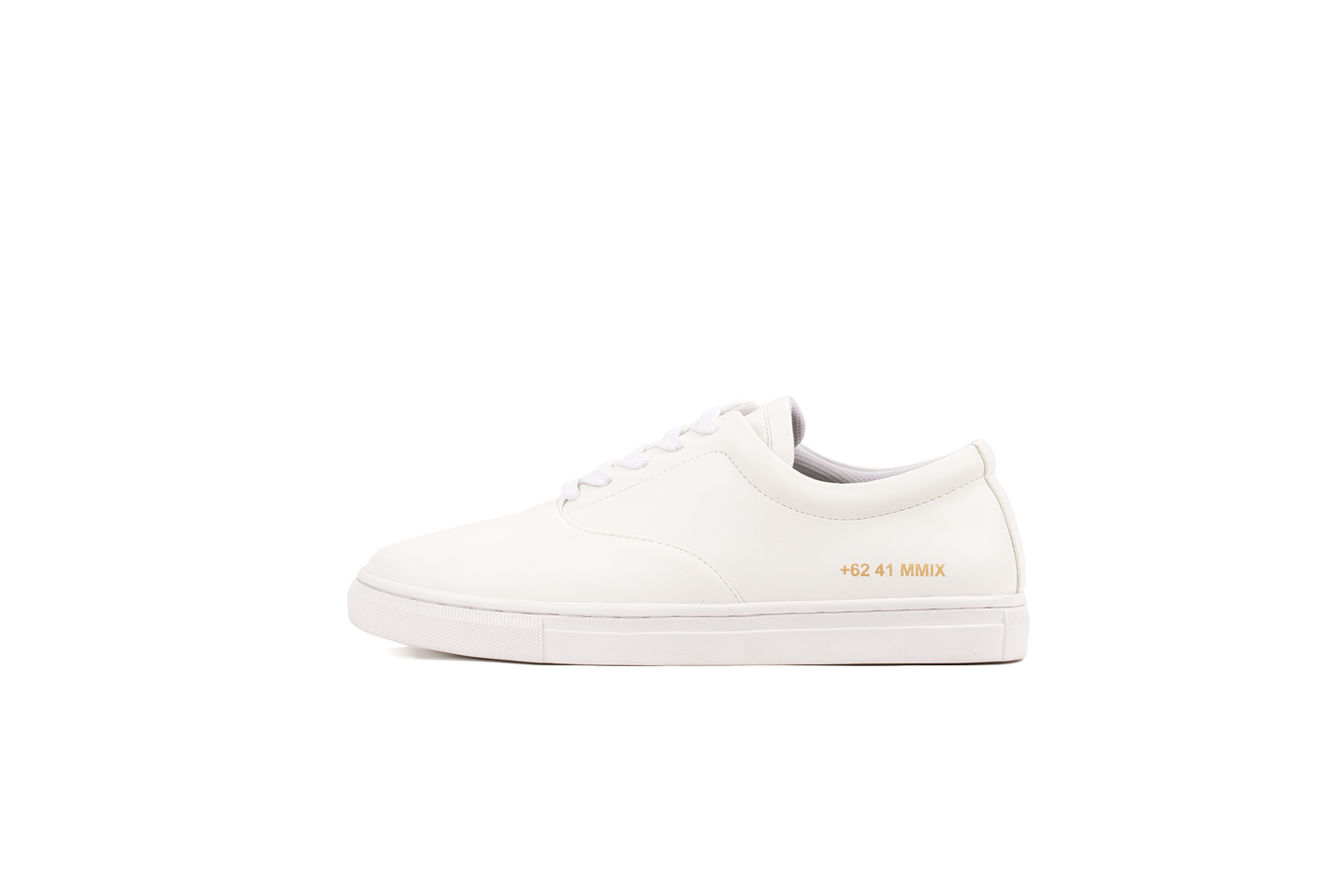 LAH-09 | TRIPLE WHITE | MEN - Gio Cardin