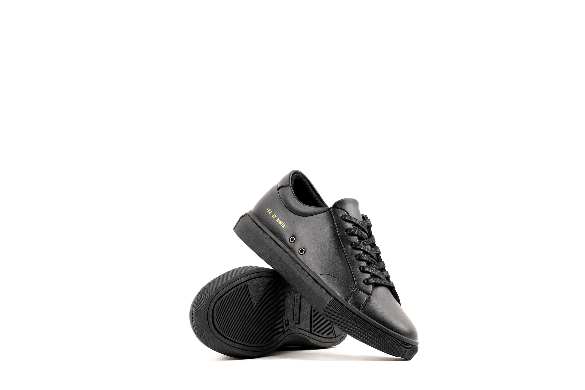 LAH-71 | TRIPLE BLACK | WOMEN - Gio Cardin