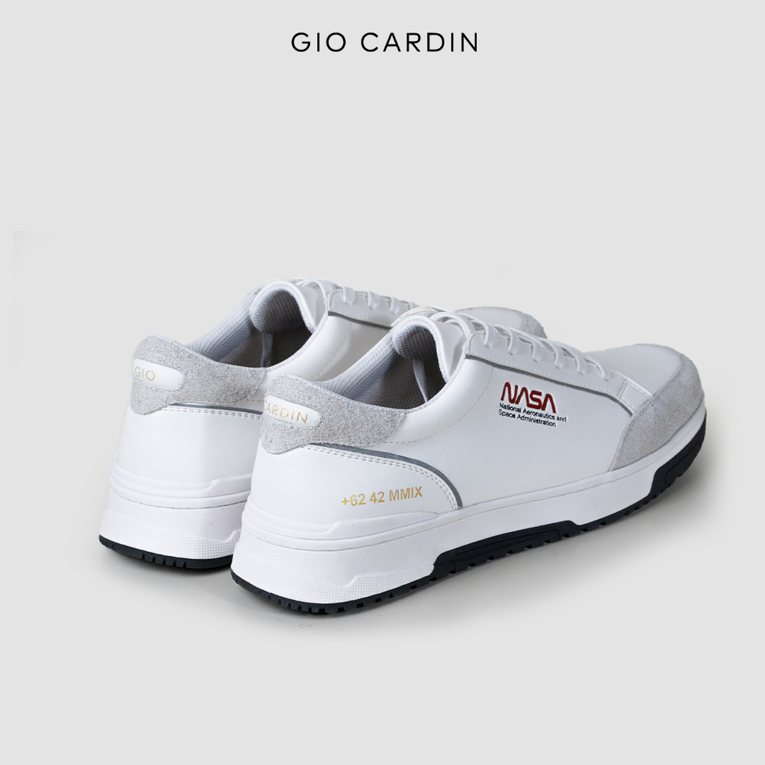 GIO CARDIN x NASA - LM - 02 - ALMOST WHITE