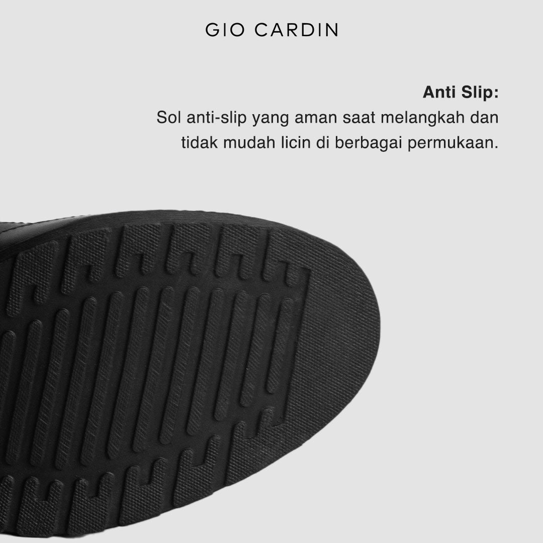 MOVION | TRIPLE BLACK | MEN