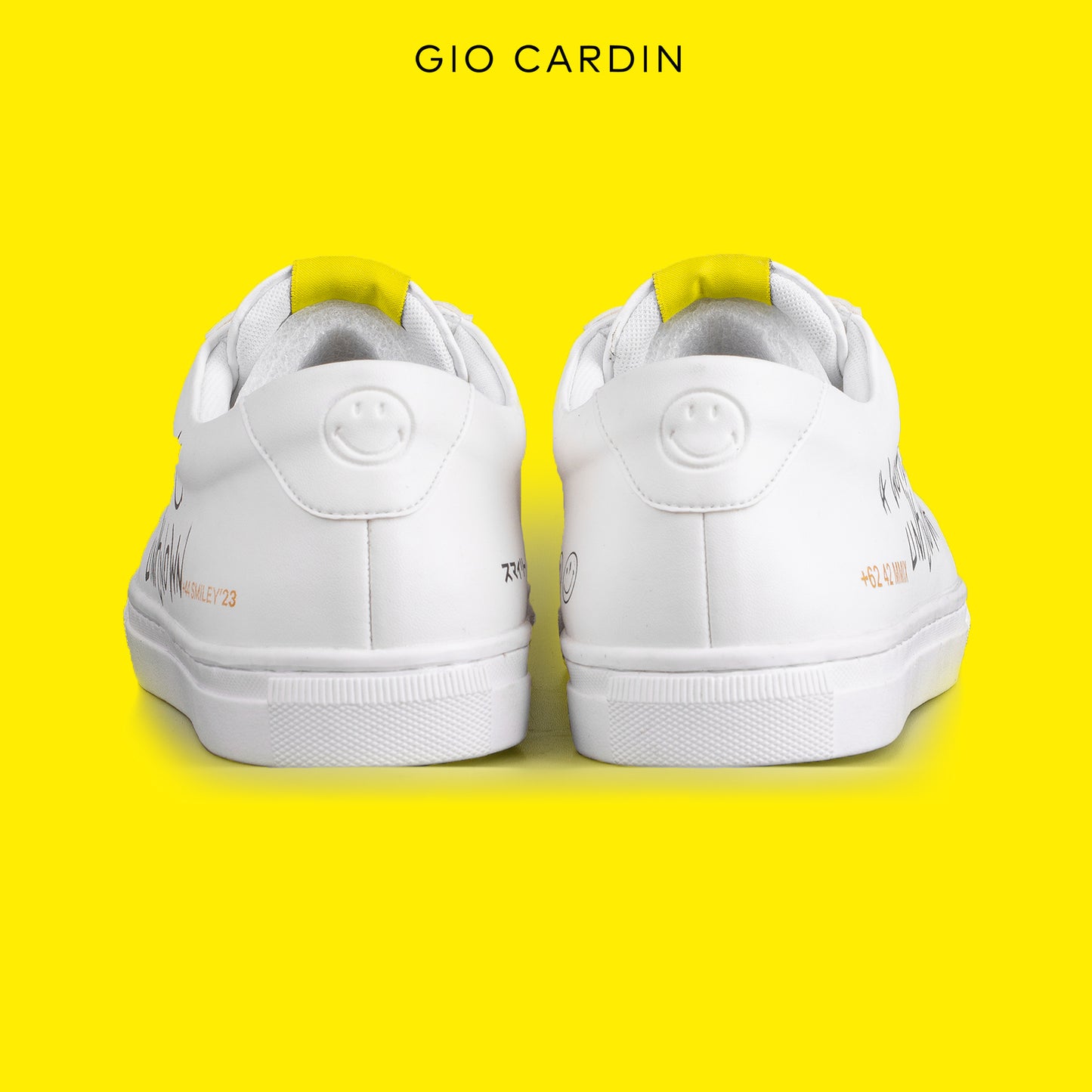 GIO CARDIN x SMILEY - ARGUS - TRIPLE WHITE
